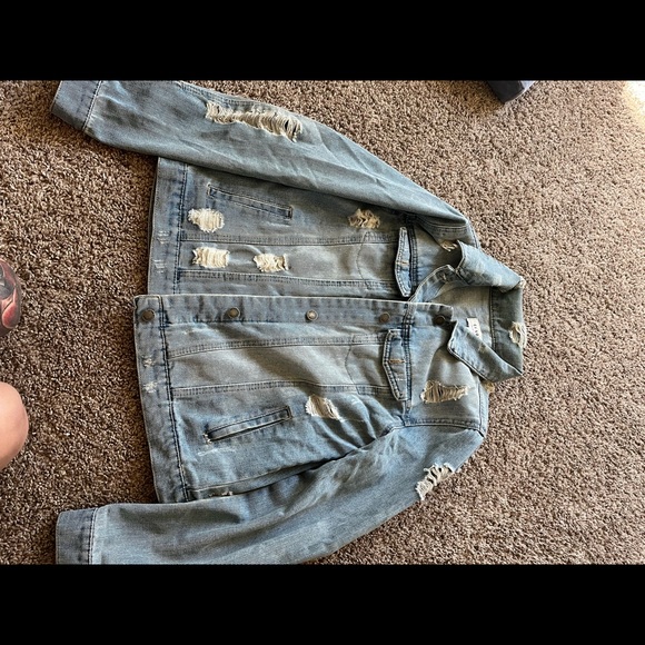 Distressed Jean Jacket - Picture 4 of 6